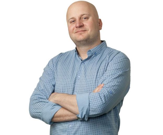 From Hardware Store Employee to Business Owner — Robert’s Patriotic Path to Independence with Freedom Candles